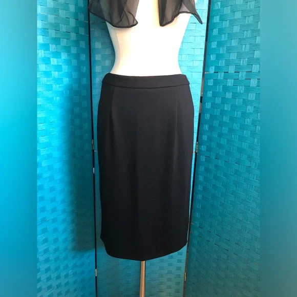 ☠️ 🖤Sourpuss Essentials Pencil Skirt Black
New With tags - Picture 4 of 10